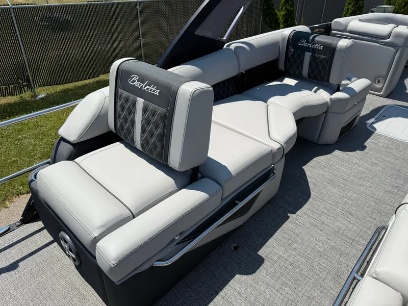 Slide: The Image of Barletta Lusso 25MA 2025 - 8