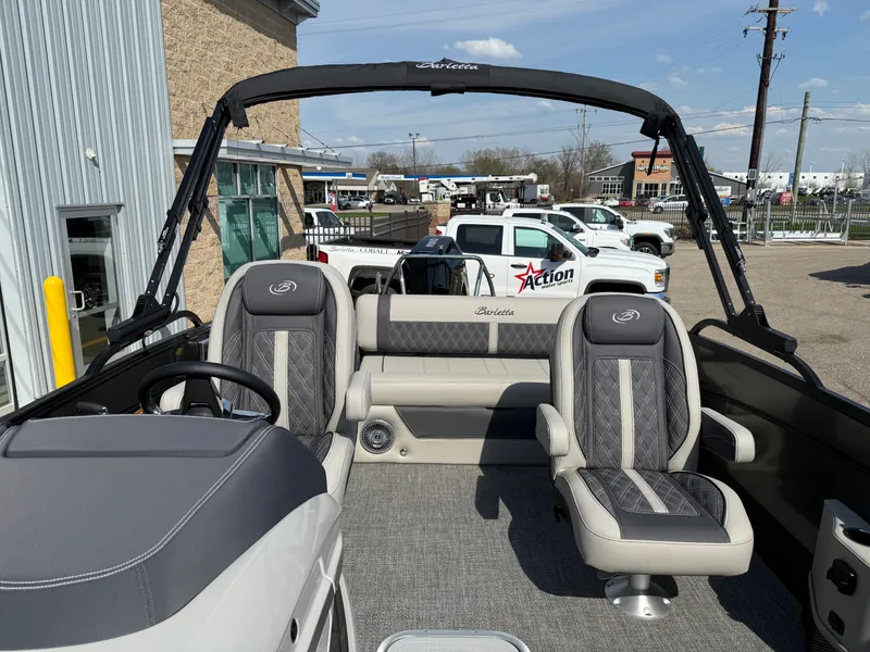 Slide: The Image of Barletta Lusso 25UC 2025 - 17