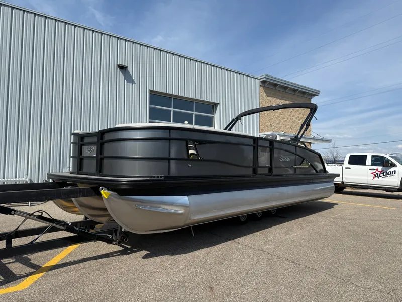 Slide: The Image of Barletta Lusso 25UC 2025 - 2