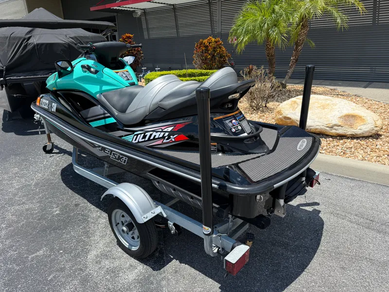 Slide: The Image of Kawasaki Ultra LX 2021 - 7