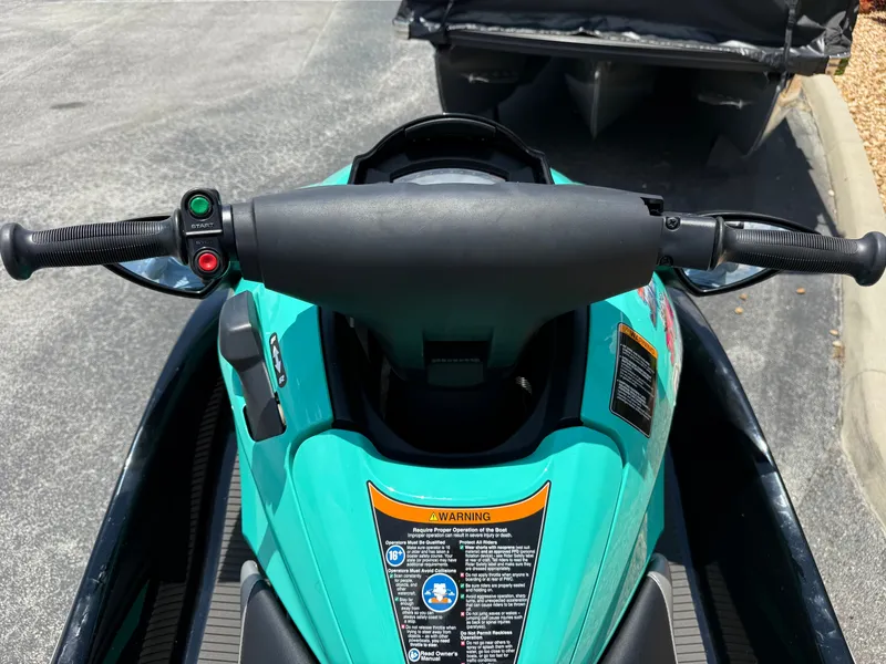 Slide: The Image of Kawasaki Ultra LX 2021 - 8