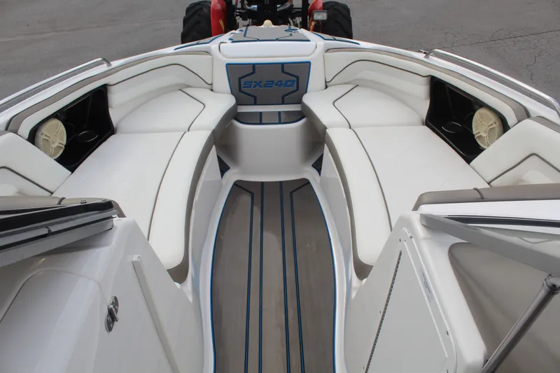 Slide: The Image of Yamaha SX240 2016 - 15