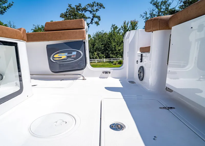 Slide: The Image of Sea Hunt Gamefish 30 Coffin Box 2026 - 10