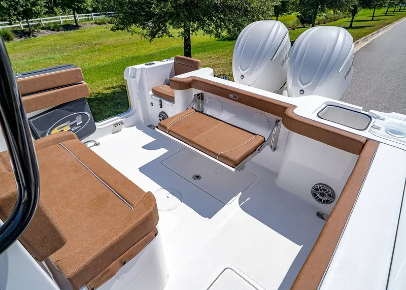 Slide: The Image of Sea Hunt Gamefish 30 Coffin Box 2026 - 12