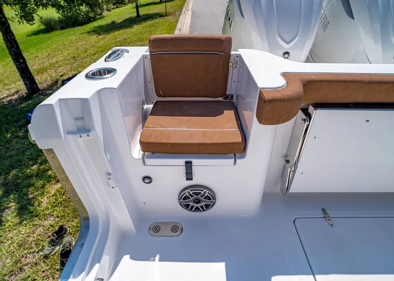 Slide: The Image of Sea Hunt Gamefish 30 Coffin Box 2026 - 15