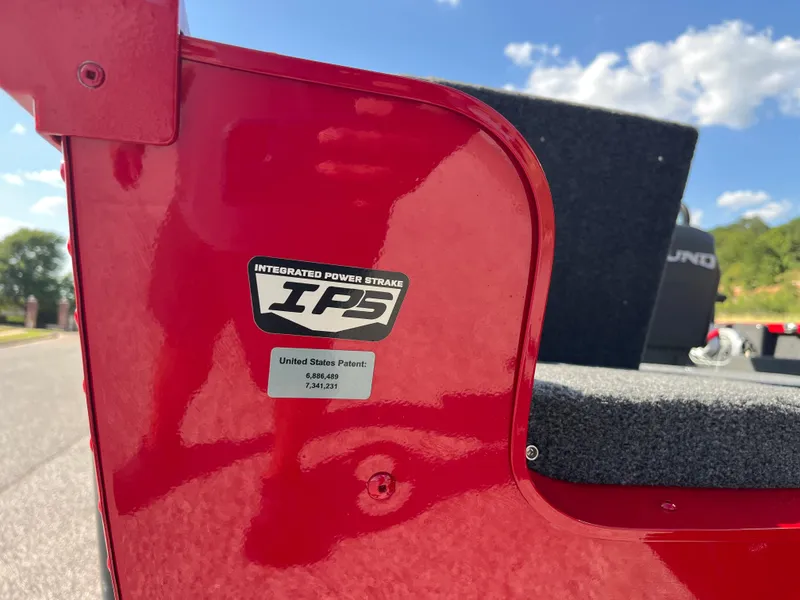 Slide: The Image of 2024 Lund 1675 Adventure Sport boat with Integrated Power Strake IPS label. - 39