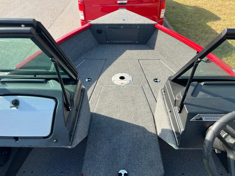 Slide: The Image of Lund 1675 Adventure Sport 2024 - 53