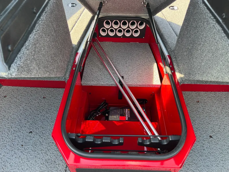 Slide: The Image of Lund 1675 Adventure Sport 2024 - 54