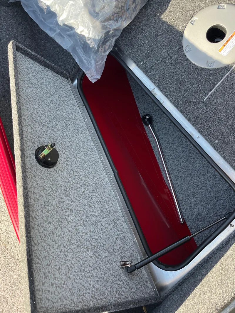 Slide: The Image of Lund 1675 Adventure Sport 2024 - 56