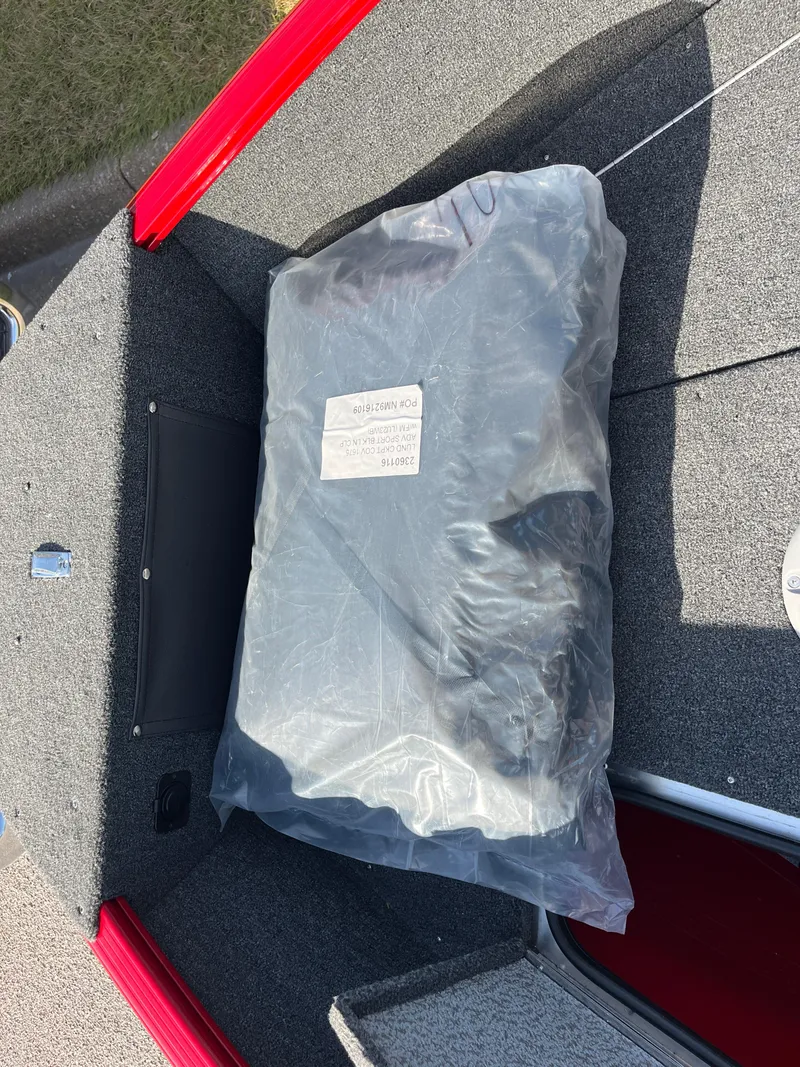 Slide: The Image of Lund 1675 Adventure Sport 2024 - 57