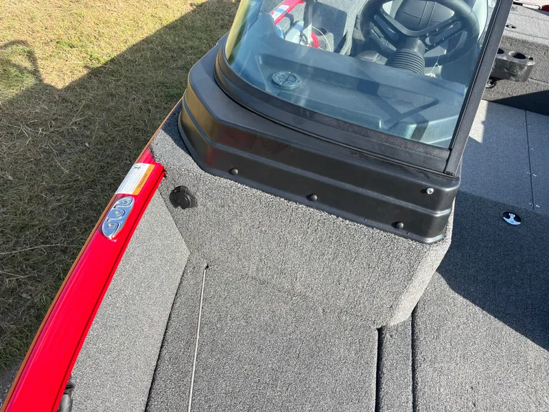 Slide: The Image of Lund 1675 Adventure Sport 2024 - 60