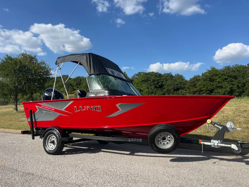 Slide: The Image of Lund 1675 Adventure Sport 2024 - 66