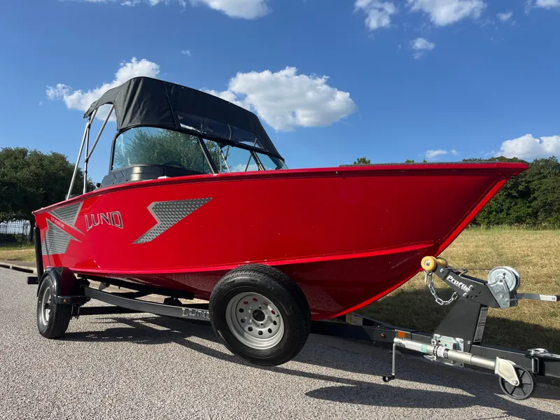 Slide: The Image of Lund 1675 Adventure Sport 2024 - 67