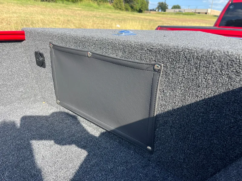 Slide: The Image of Lund 1675 Adventure Sport 2024 - 74