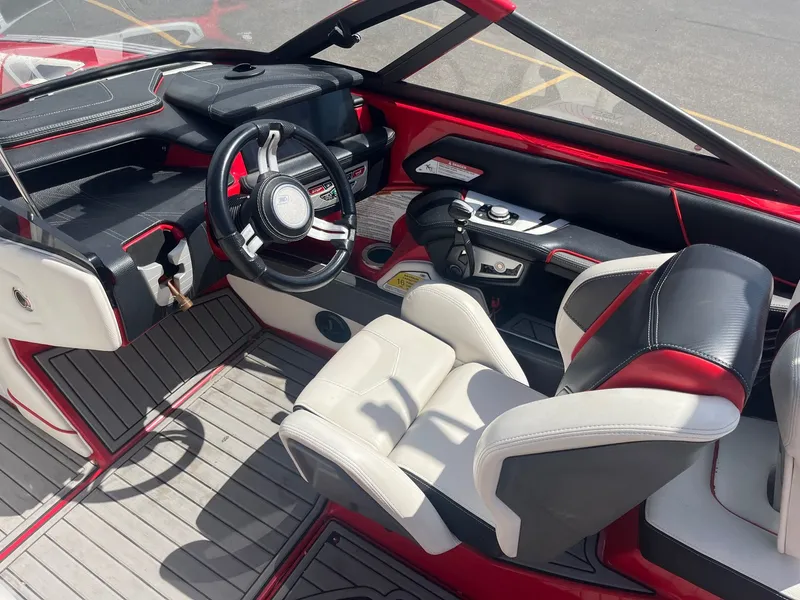 Slide: The Image of Correct Craft G23 2018 - 26