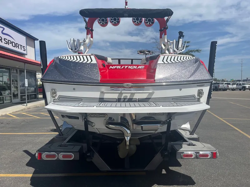 Slide: The Image of Correct Craft G23 2018 - 4