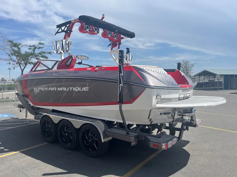 Slide: The Image of Correct Craft G23 2018 - 7