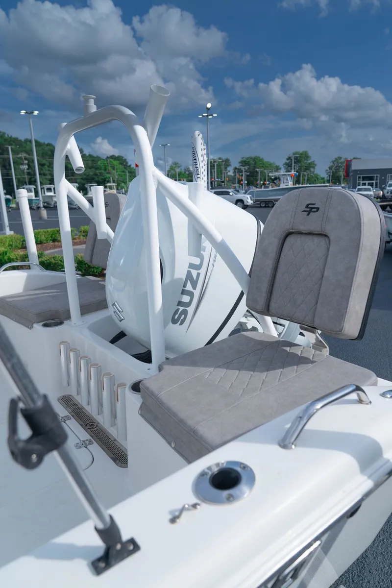 Slide: The Image of Sea Pro 199 CC 2023 - 24