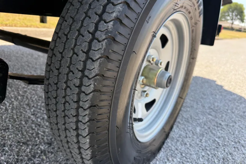 Slide: The Image of Close-up of a 2025 Flagship F22CU SPORT TOON tire on asphalt. - 11