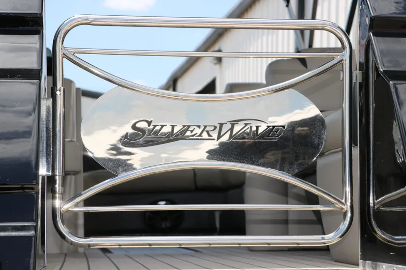 Slide: The Image of Silver Wave 2410 SW5 RLP 2022 - 10