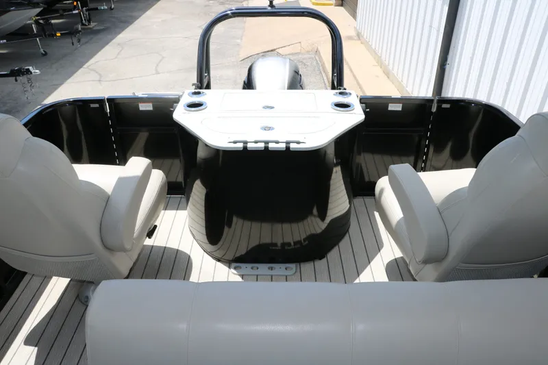 Slide: The Image of Silver Wave 2410 SW5 RLP 2022 - 23