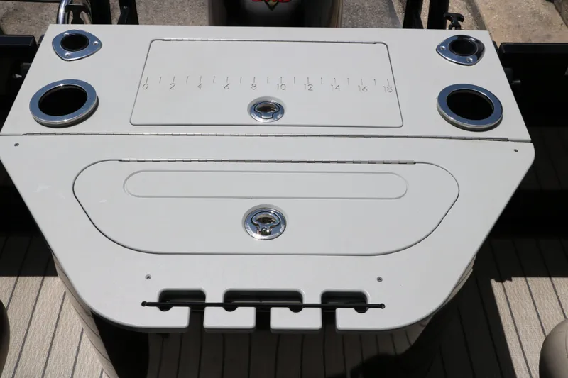 Slide: The Image of Silver Wave 2410 SW5 RLP 2022 - 30