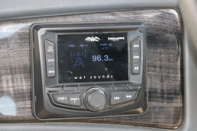 Slide: The Image of Silver Wave 2410 SW5 RLP 2022 - 36