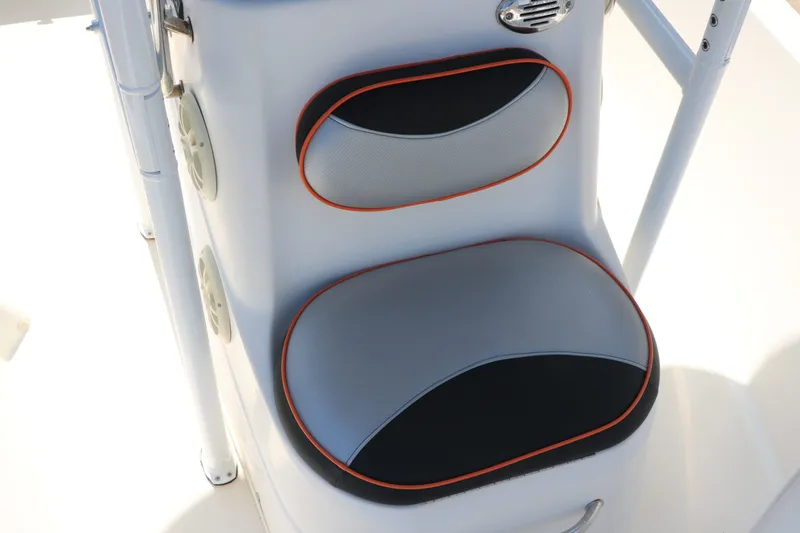 Slide: The Image of NauticStar 1810 Nautic Bay 2009 - 21