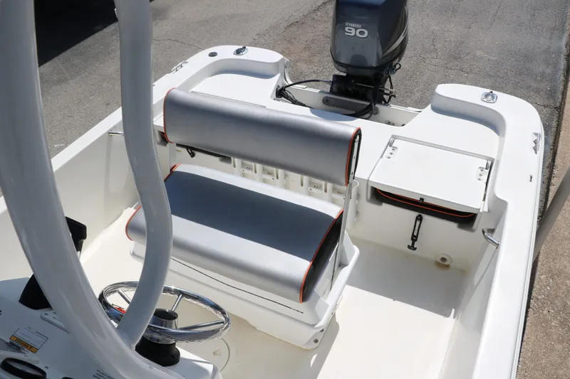 Slide: The Image of NauticStar 1810 Nautic Bay 2009 - 23