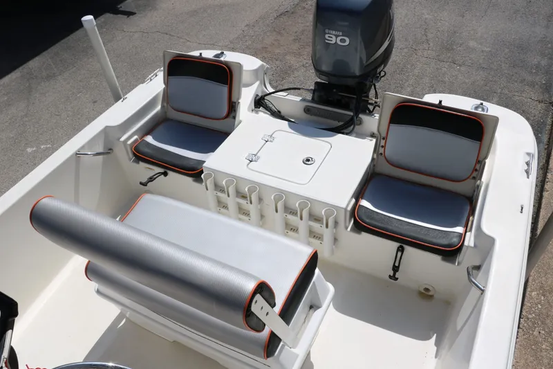 Slide: The Image of NauticStar 1810 Nautic Bay 2009 - 24