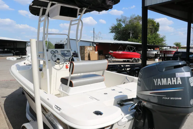 Slide: The Image of NauticStar 1810 Nautic Bay 2009 - 8