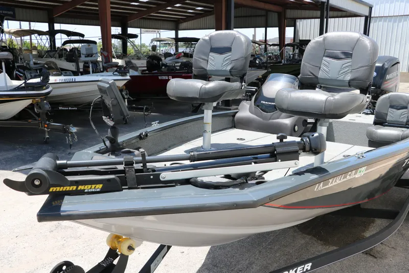 Slide: The Image of Tracker Pro Team 175 TF 2019 - 29