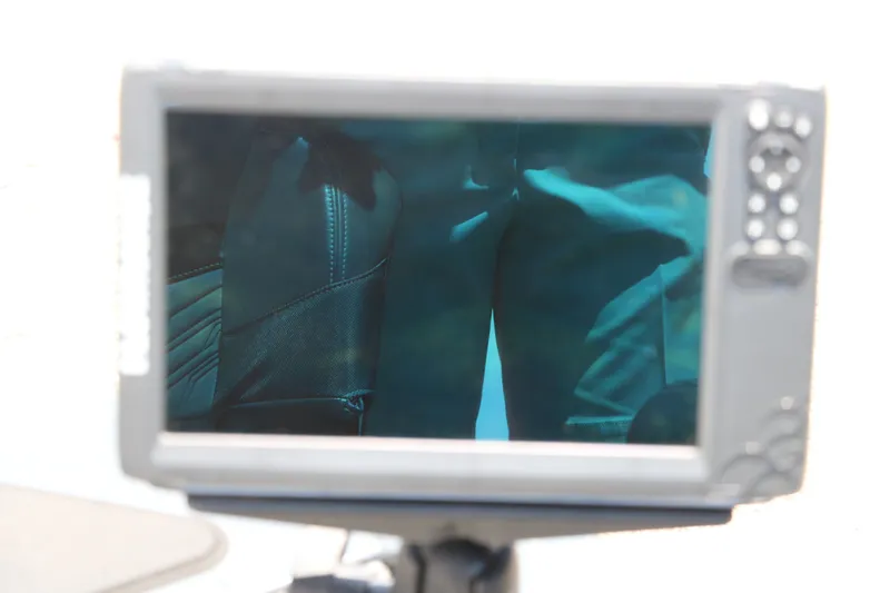 Slide: The Image of Tracker Pro Team 175 TF 2019 - 31