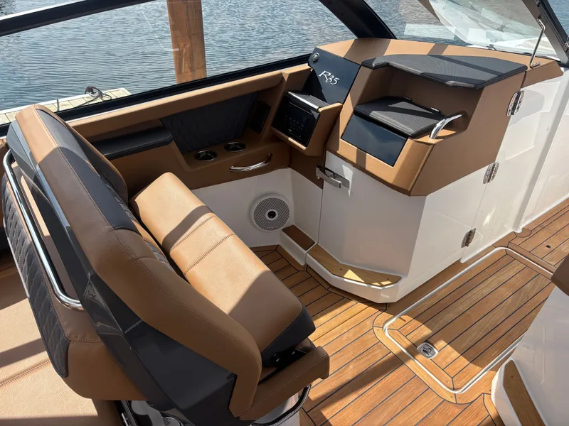 Slide: The Image of Cobalt R35 2026 - 15