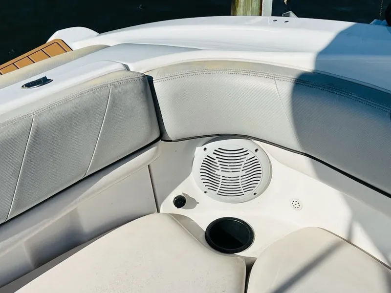 Slide: The Image of Yamaha SX210 2012 - 9