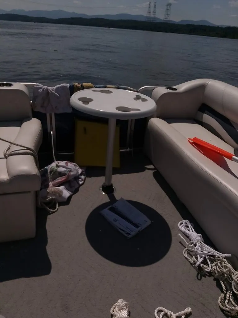 Slide: The Image of Quest LS7518 2010 - 4