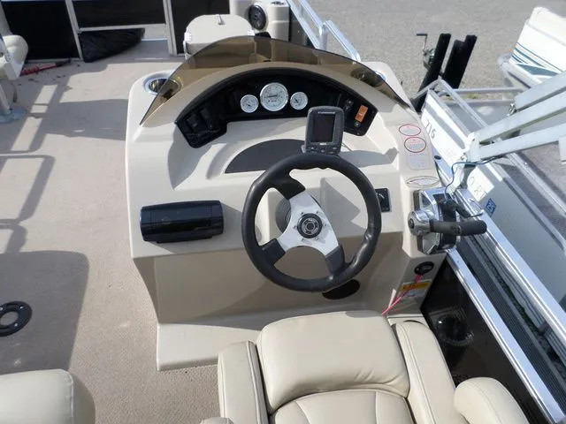 Slide: The Image of Harris Cruiser FX 200 2012 - 5