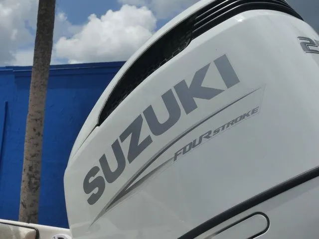 Slide: The Image of Carolina 23 Ultra Elite 2023 - 9