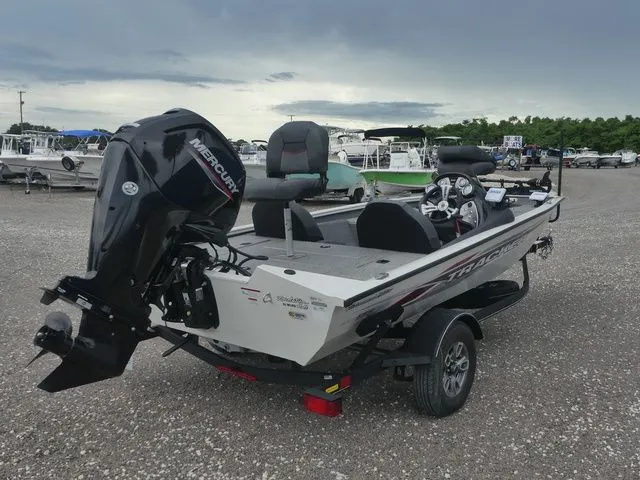 Slide: The Image of Tracker Pro Team 175 TXW Tournament Edition 2022 - 4