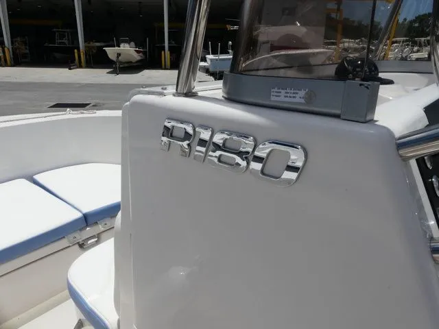 Slide: The Image of Robalo R180 Center Console 2023 - 11