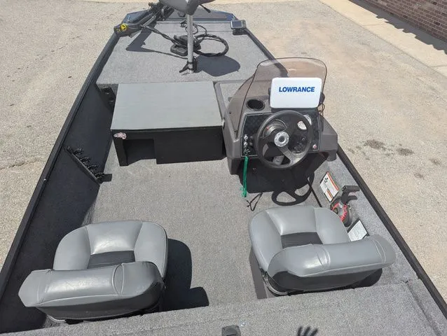 Slide: The Image of Tracker Bass Tracker Classic XL 2020 - 5