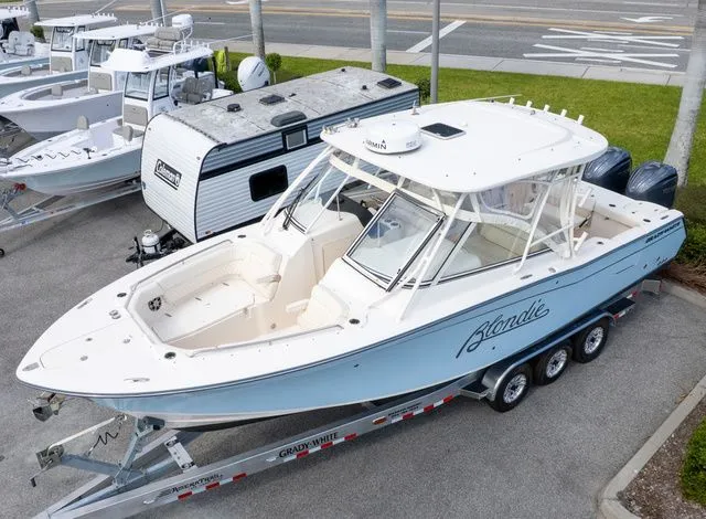 Slide: The Image of Grady-White Freedom 307 2024 - 13