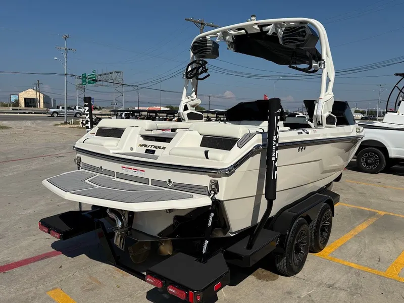 Slide: The Image of Nautique Super Air Nautique GS20 2026 - 5