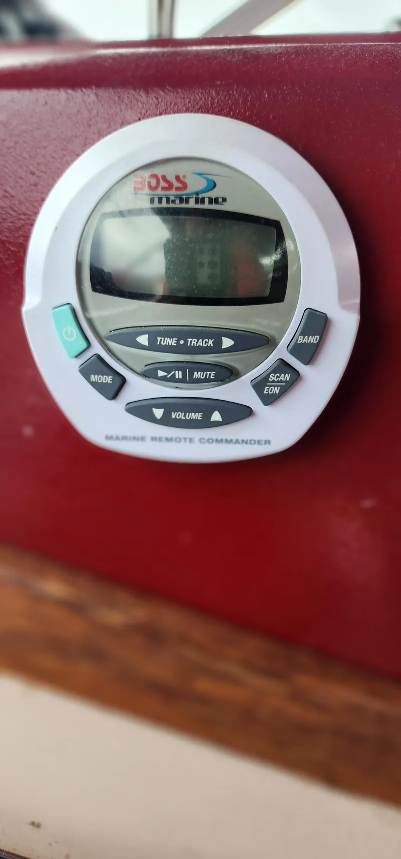 Slide: The Image of Marine audio remote on 1987 Sea Ray 36 Sundancer boat dashboard. - 18