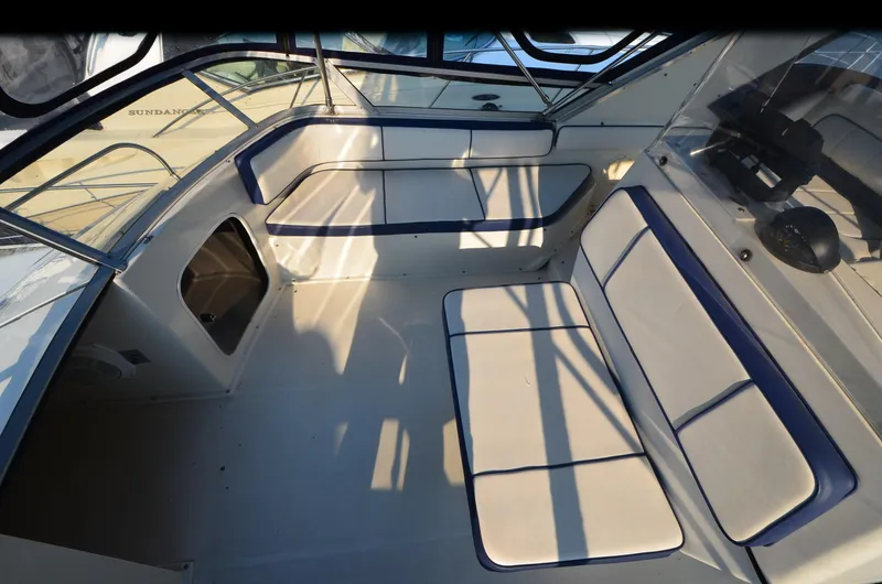 Slide: The Image of Bridge Starboard Side Seating - 18