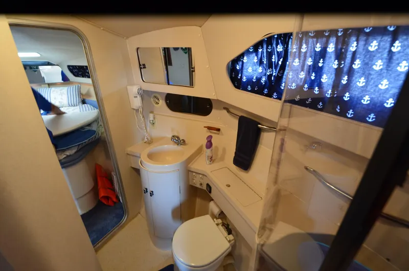 Slide: The Image of Head and Sink - 19