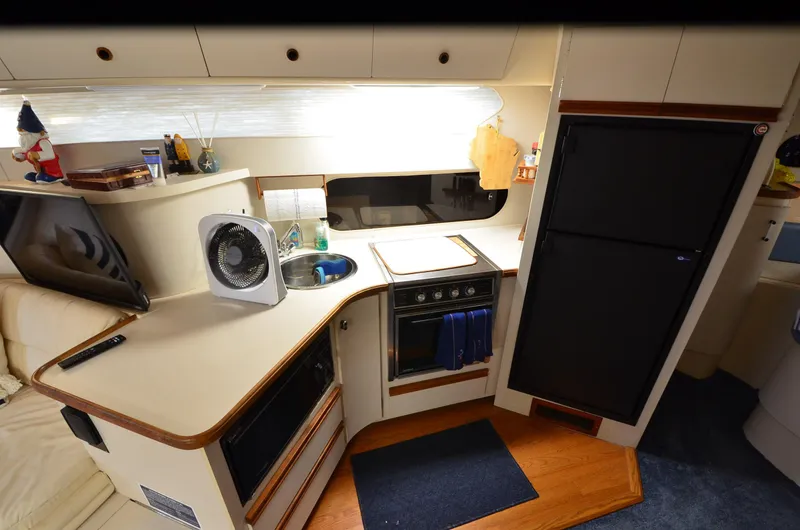 Slide: The Image of Galley Port Side Forward - 24