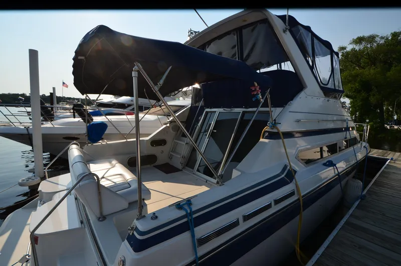 Slide: The Image of Starboard Aft Cockpit View - 3