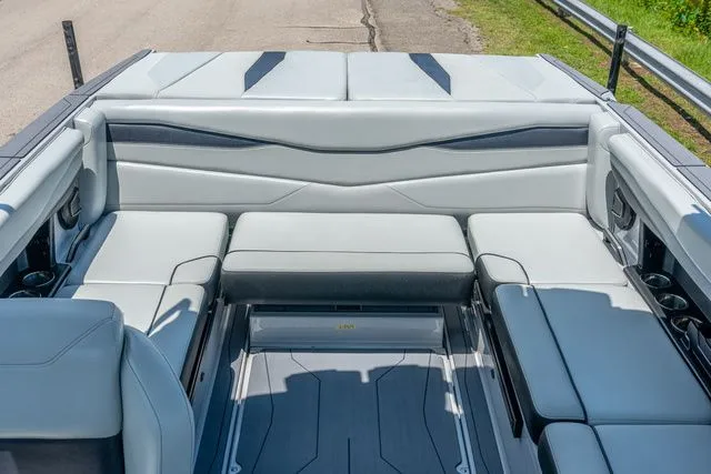 Slide: The Image of Axis Wake Research A225 2024 - 12