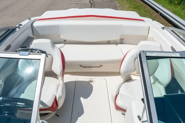 Slide: The Image of Chaparral 186 SSi 2011 - 7